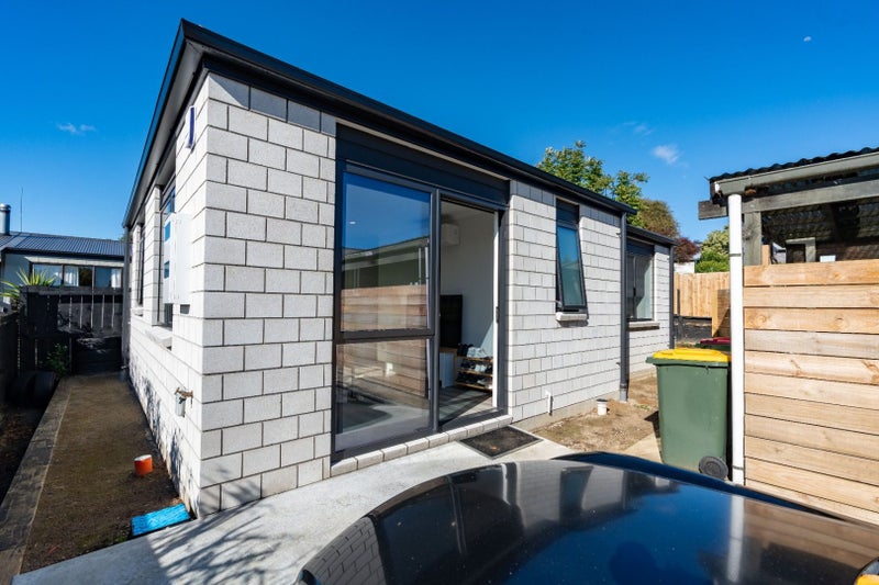 10 Tupelo Street, Pukete, Hamilton - Carousel 1