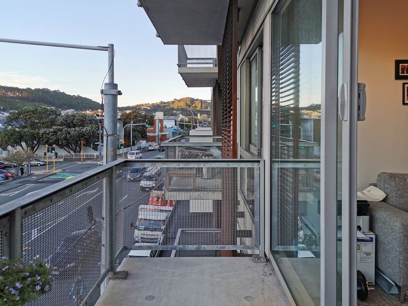 213/80 Riddiford Street, Newtown, Wellington - Carousel 13