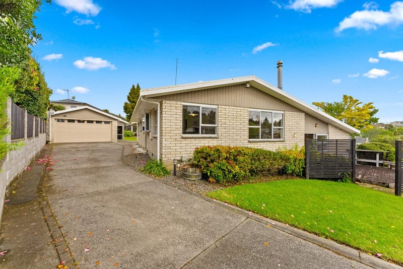 46 Caernarvon Street, Dinsdale, Hamilton - Carousel 1