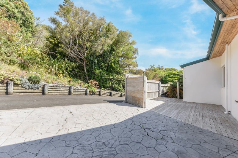 55 Bay View Road, Atawhai, Nelson - Carousel 35