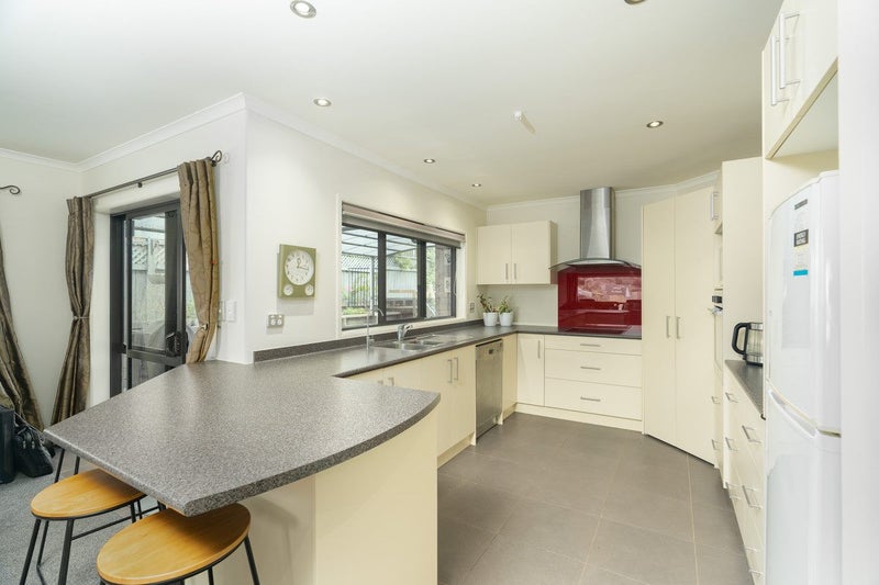 7 Balmacewan Drive, Kamo, Whangarei - Carousel 2