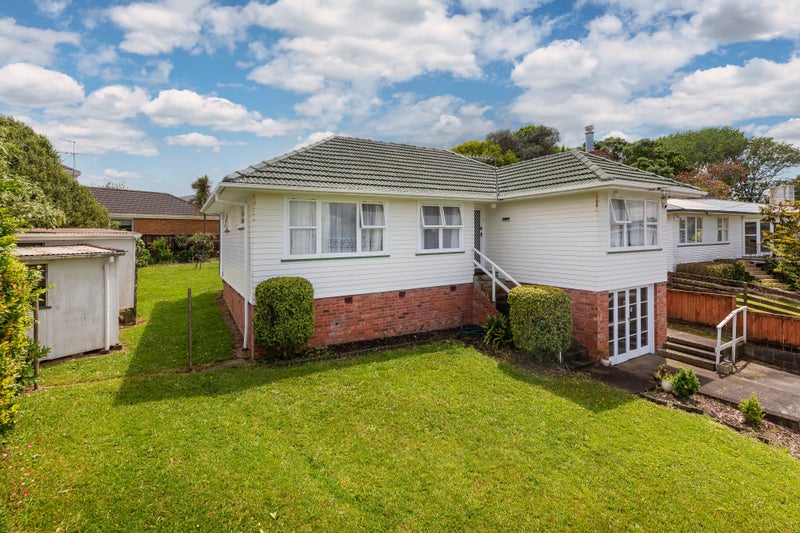 12 Bannister Place, New Windsor, Auckland - Carousel 2