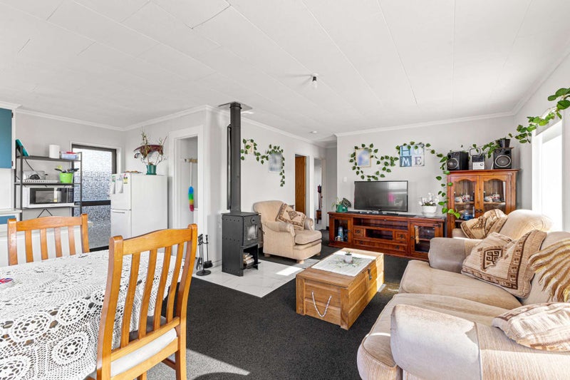 35 Juliet Avenue, Howick, Auckland - Carousel 2