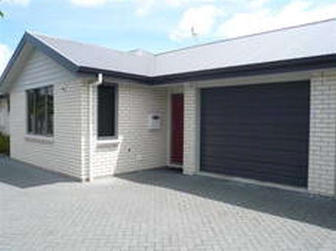 54B Lorne Street, Melville, Hamilton - Carousel 1