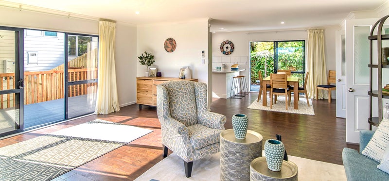 5 Tombane Lane, Papakowhai, Porirua - Carousel 2