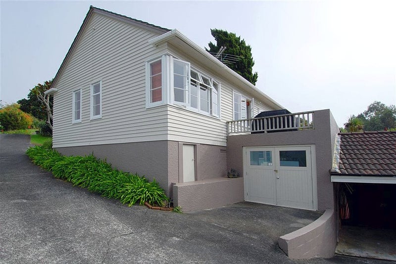 89 Kurahaupo Street, Orakei, Auckland - Carousel 1