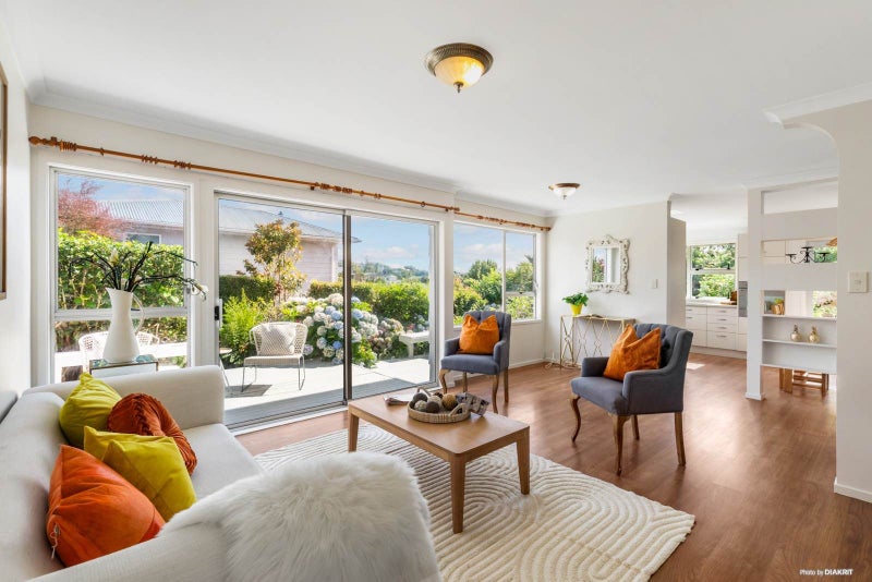 2/57 Nor'east Drive, Torbay, Auckland - Carousel 2