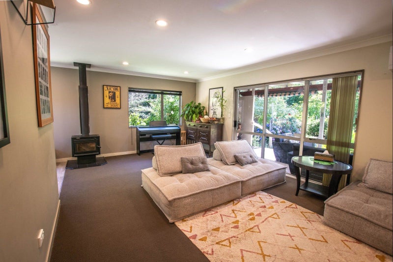 176 MCLEAN ST, WAIROA, WAIROA - Carousel 2