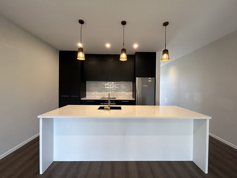 10 Ryan Loop, Jacks Point, Queenstown - Carousel 2