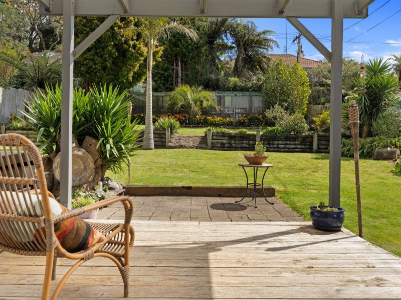 2/22 Glenpark Avenue, Frankleigh Park, New Plymouth - Carousel 1