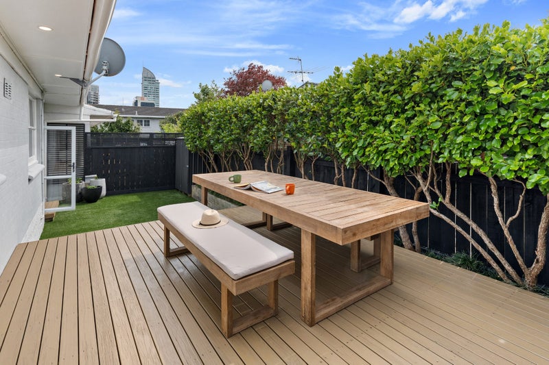 3/11 Esmonde Road, Takapuna, Auckland - Carousel 1