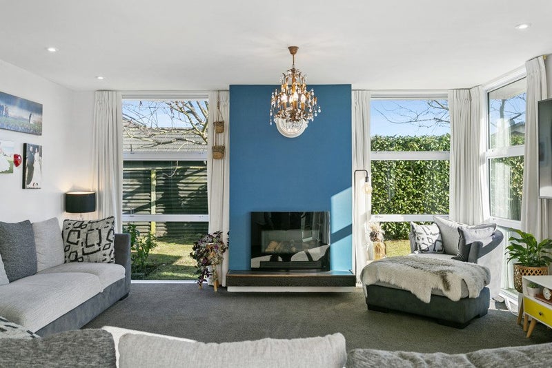 15 Magnolia Rise, Waipahihi, Taupo - Carousel 1