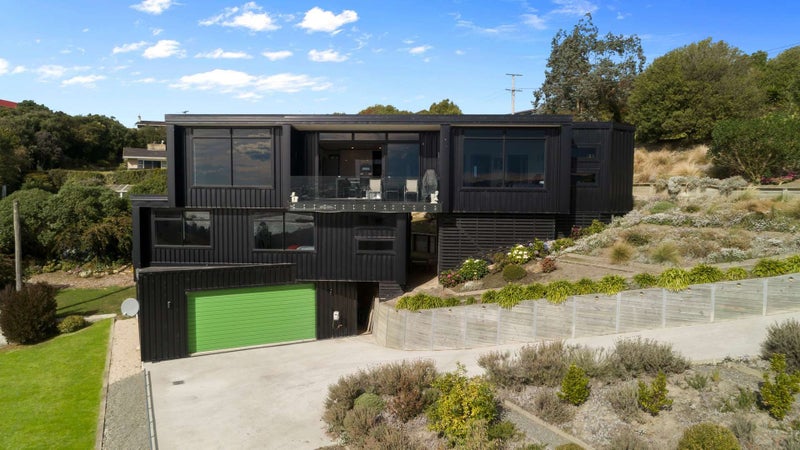 30 Brinkburn Street, South Hill, Oamaru - Carousel 1