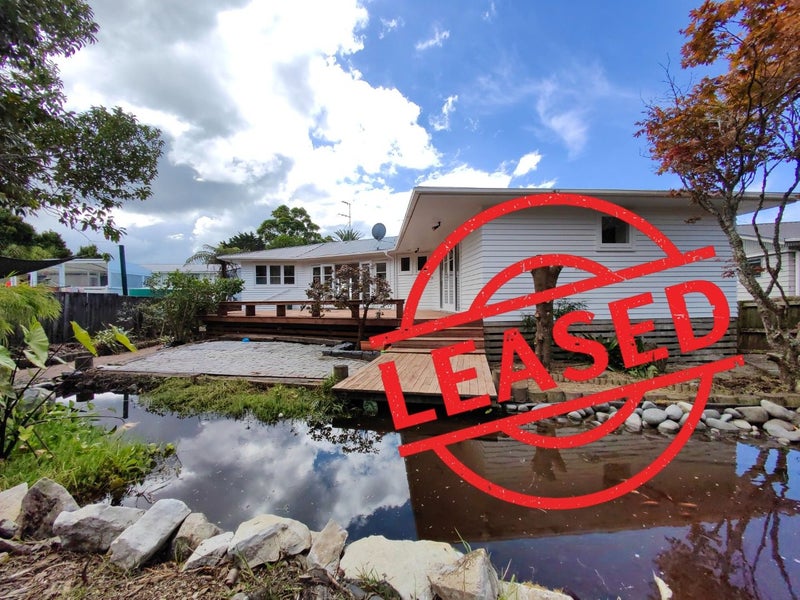 35 Schnapper Rock Road, Greenhithe, Auckland - Carousel 1