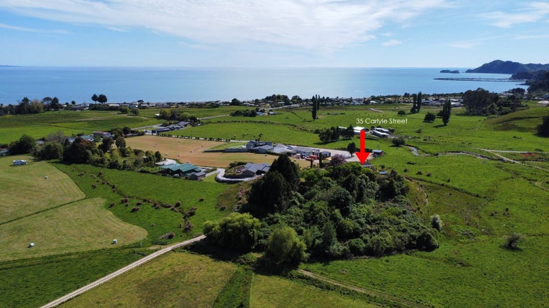 35 Carlyle Street, Takaka - Carousel 21