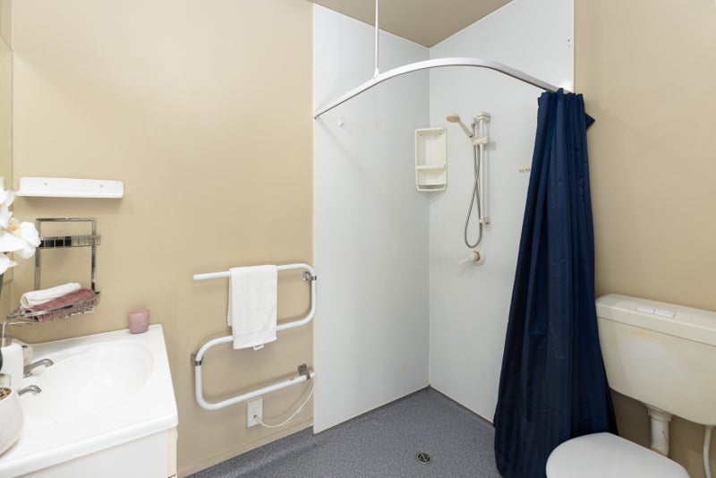 214E Breezes Road, Aranui, Christchurch - Carousel 9