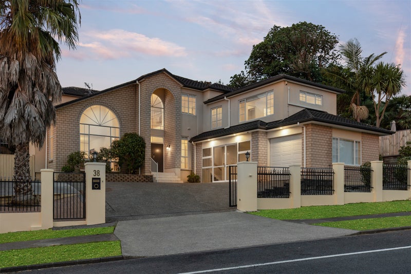 38 Jane Eyre Drive, Somerville, Auckland - Carousel 35