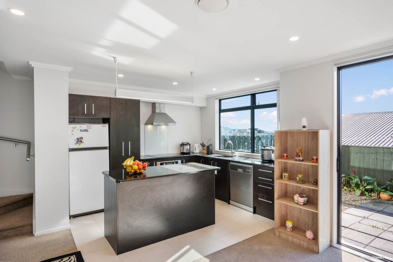 54/182 Flat Bush School Road, Flat Bush, Auckland - Carousel 2