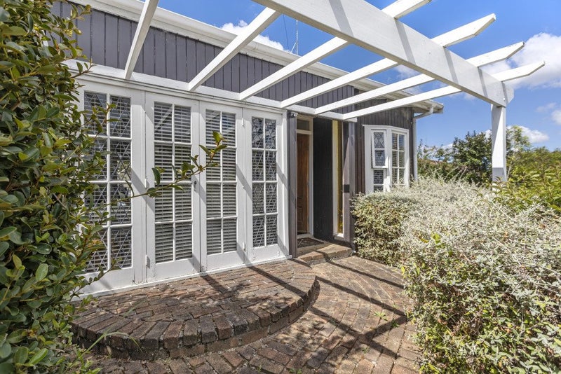 1/10 Wolsley Avenue, Milford, Auckland - Carousel 2