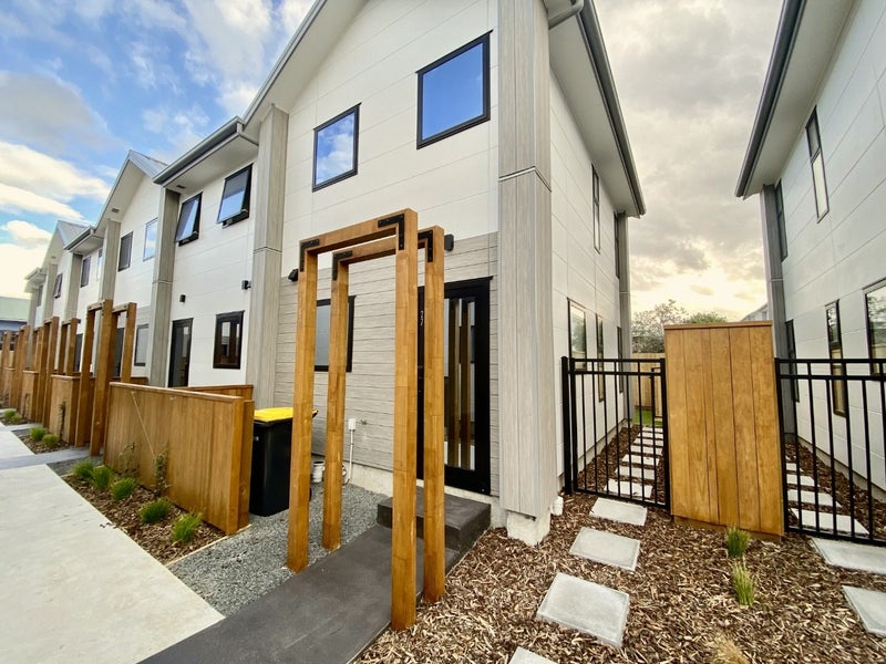 27/180 Marine Parade, New Brighton, Christchurch - Carousel 1