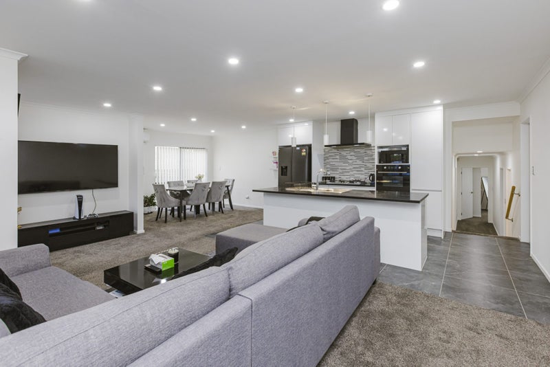 193B Finlayson Avenue, Clendon Park, Auckland - Carousel 2