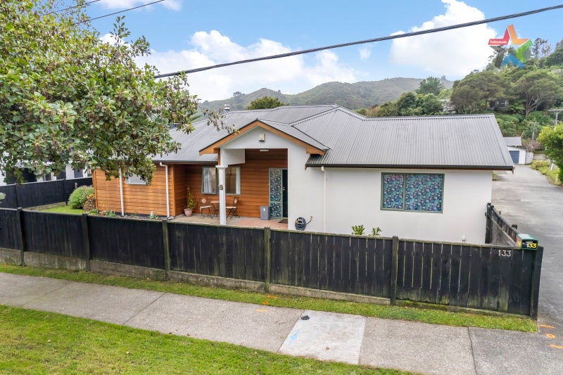 133 Rata Street, Naenae, Lower Hutt - Carousel 2