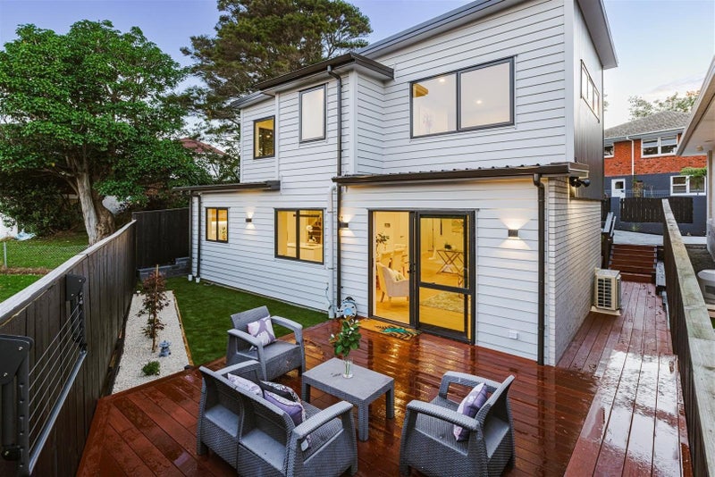 4 Willow Way, Sunnyhills, Auckland - Carousel 2