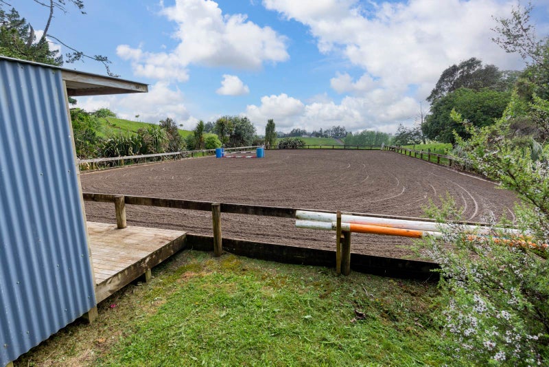 1627 Ponga Road, Papakura - Carousel 54