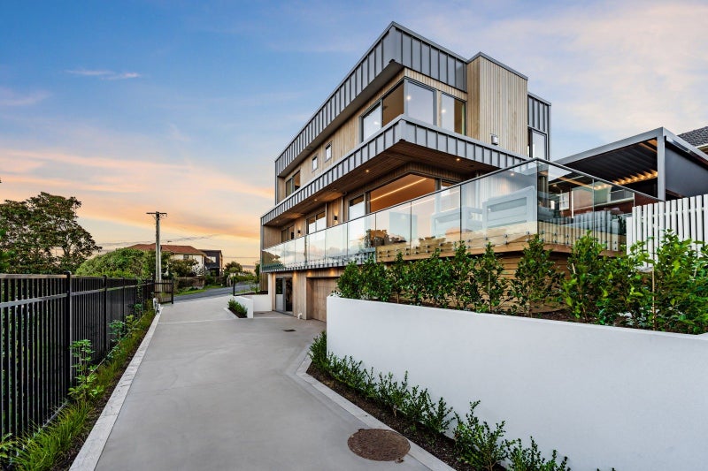 330A West Tamaki Road, Wai o Taiki Bay, Auckland - Carousel 1