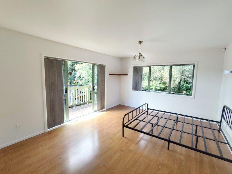 10 Ball Place, Mount Roskill, Auckland - Carousel 25