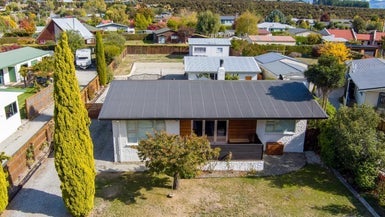 169 Alison Avenue, Albert Town, Wanaka - Carousel 1