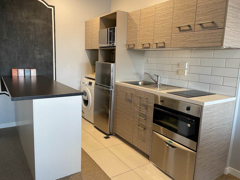 105/145 Symonds Street, Newton - Carousel 2