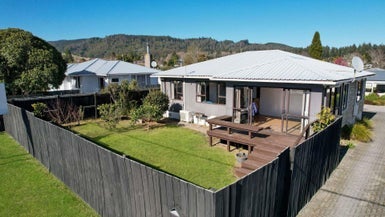 11A Iles Road, Lynmore, Rotorua - Carousel 1