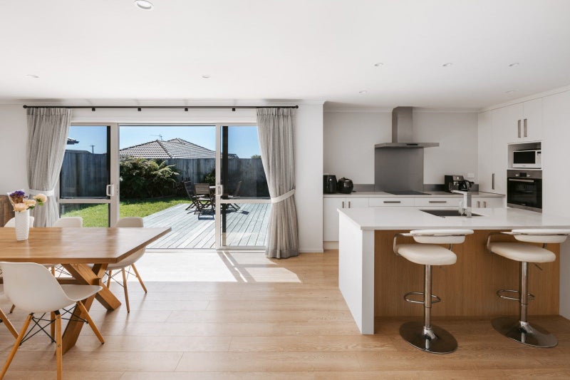 52 Hastings Road, Pyes Pa, Tauranga - Carousel 1