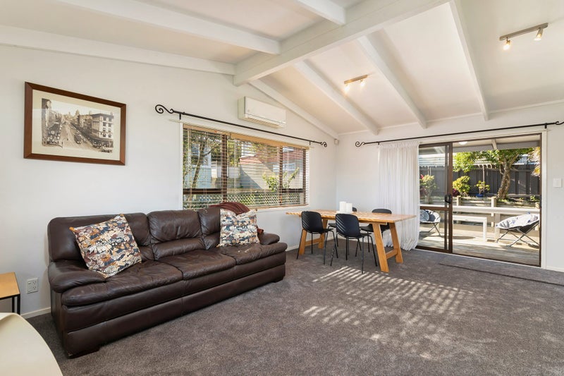 22A Subritzky Avenue, Mount Roskill, Auckland - Carousel 2
