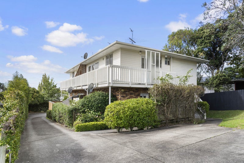 4/32 Hawkins Street, Meadowbank, Auckland - Carousel 1