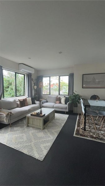 1/12 Ambrico Place, New Lynn, Auckland - Carousel 2
