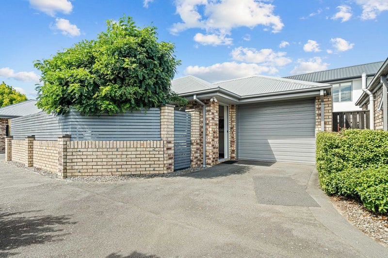 80A Trafalgar Street, St Albans, Christchurch - Carousel 1