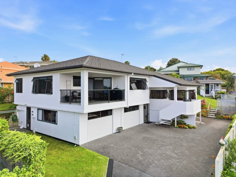 6A Taramea Rise, Pyes Pa, Tauranga - Carousel 1