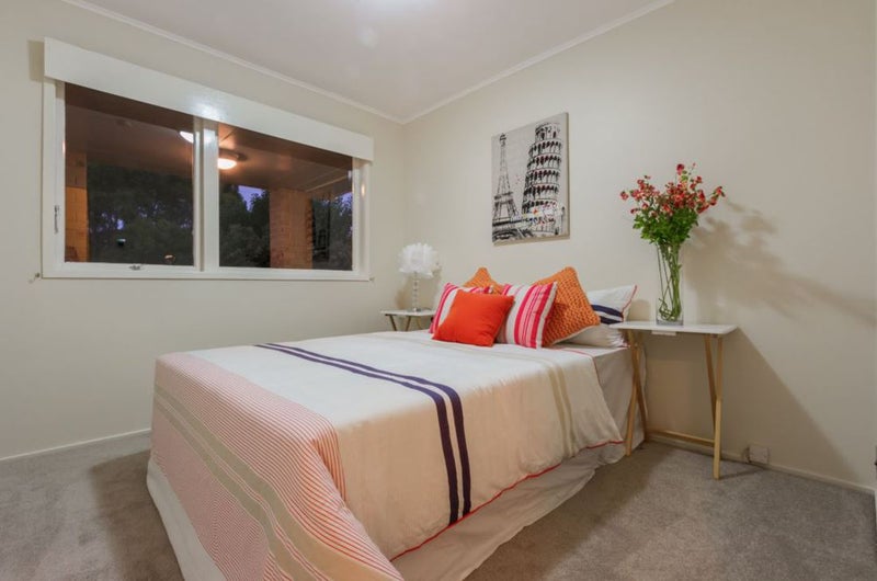 14 Sunnyridge Place, Hillsborough, Auckland - Carousel 17