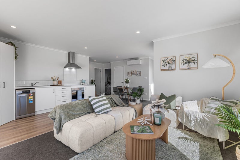 62 Riley Crescent, Papamoa Beach, Papamoa - Carousel 2