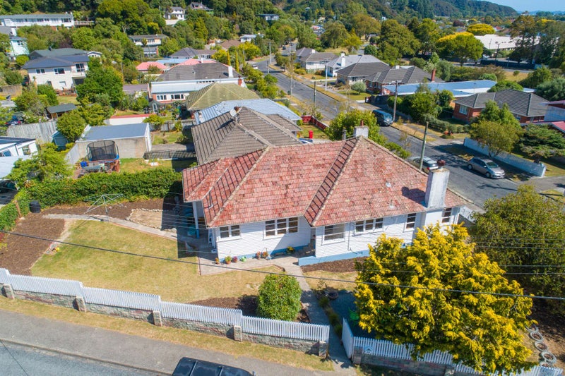 26 Tilbury Street, Fairfield, Lower Hutt - Carousel 1