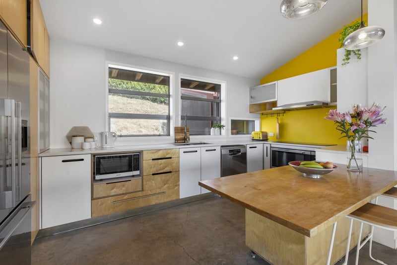 14 Signal Hill Road, Mount Pleasant, Christchurch - Carousel 2