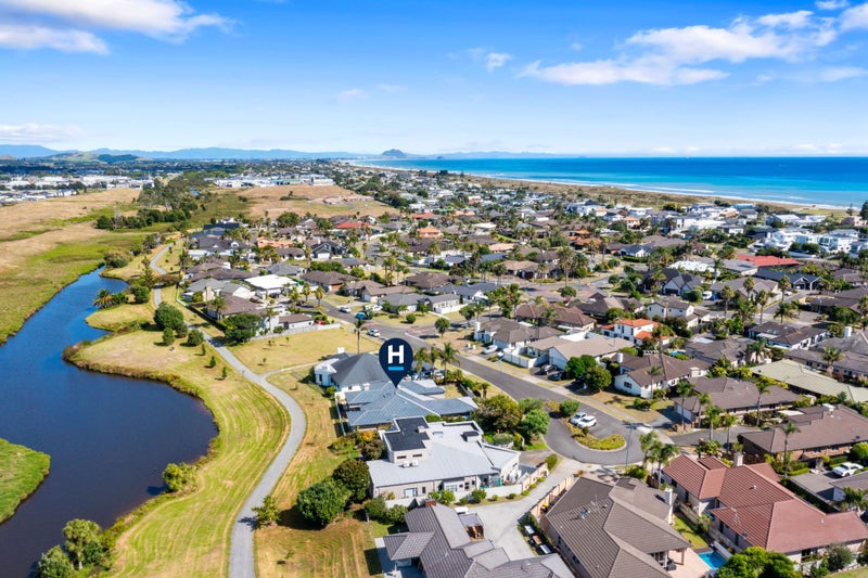 37 Santa Maria Key, Papamoa Beach, Papamoa - Carousel 1