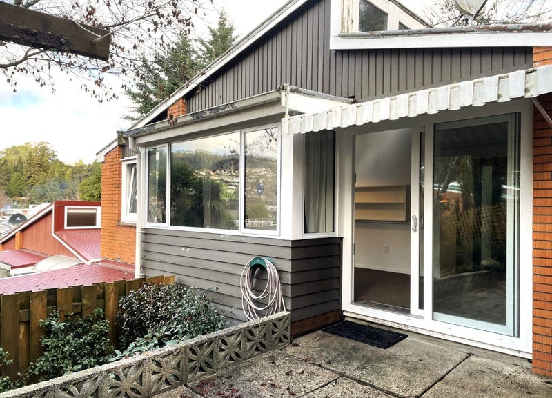 30B Cornhill Street, North East Valley, Dunedin - Carousel 1