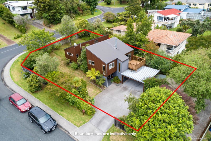 1A Flavia Close, Torbay, Auckland - Carousel 1