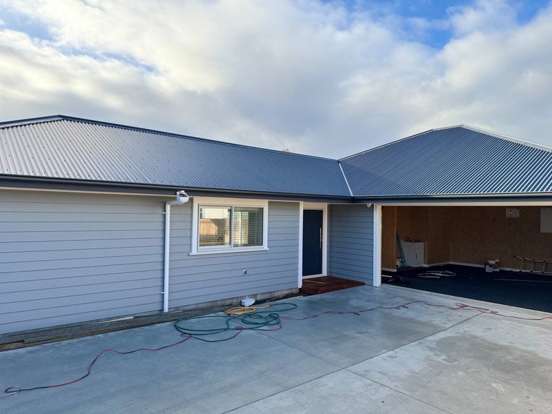 10 Austin Place, Awapuni, Palmerston North - Carousel 1