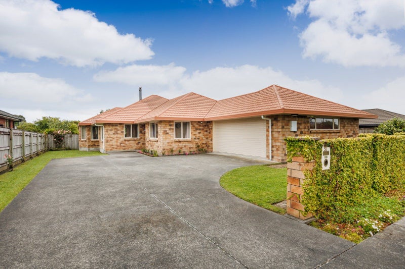 57 Parnell Heights Drive, Kelvin Grove, Palmerston North - Carousel 1