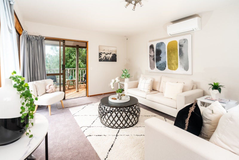 2/10 Paeroa Street, Newtown, Wellington - Carousel 2