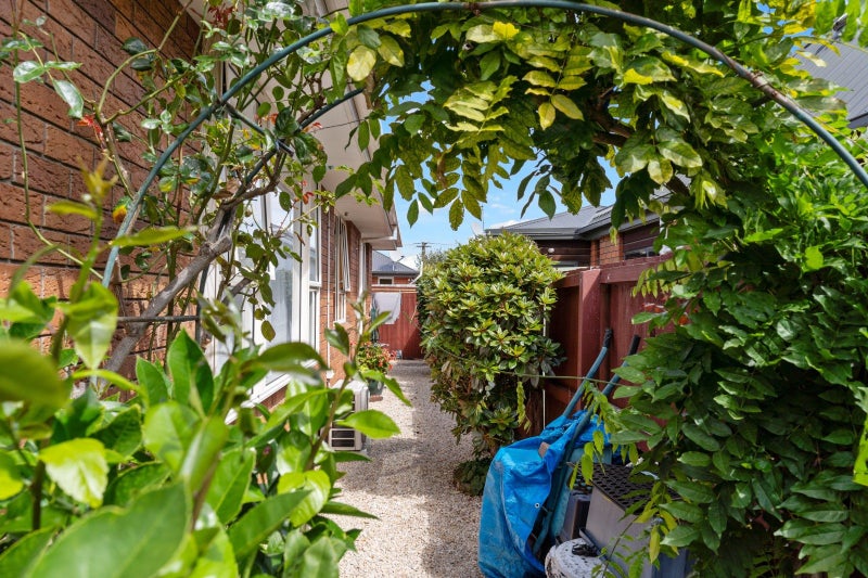 3/35 Avonhead Road, Avonhead, Christchurch - Carousel 2